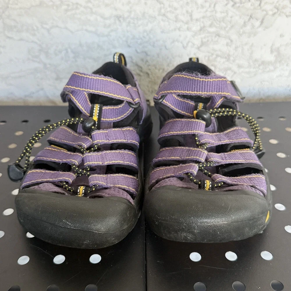 Keen waterproof newport